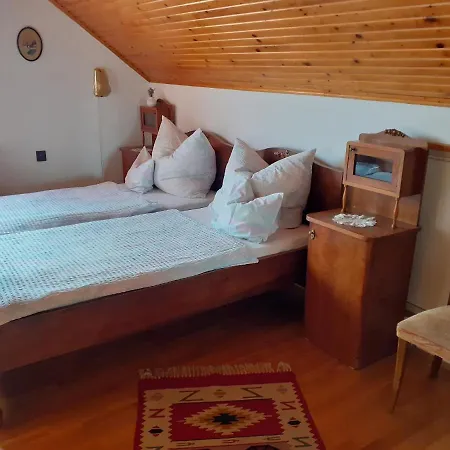 Miklai Haz Apartment