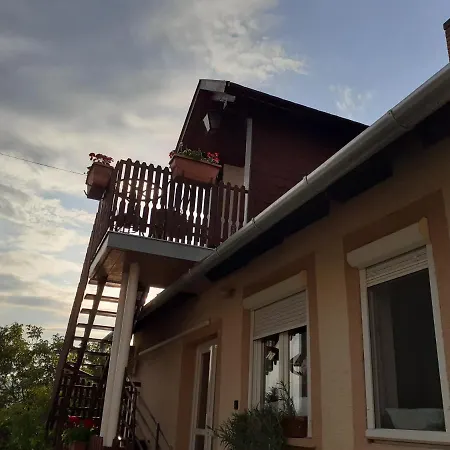Apartment Miklai Haz *