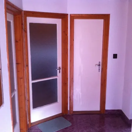 Miklai Haz Szigliget